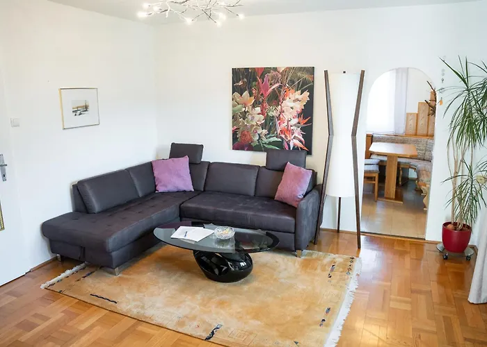 Daire Nussbaumblick *